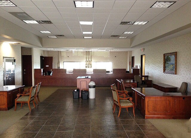 More Photos Of 13811 Murphy Rd, Stafford Bank For Lease