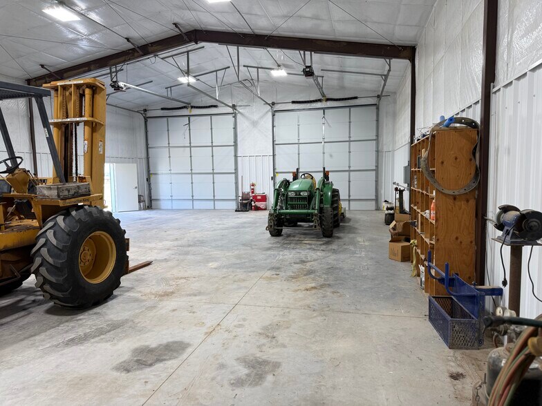 More Photos Of 143 Industrial Cir, Dighton Industrial For Sale