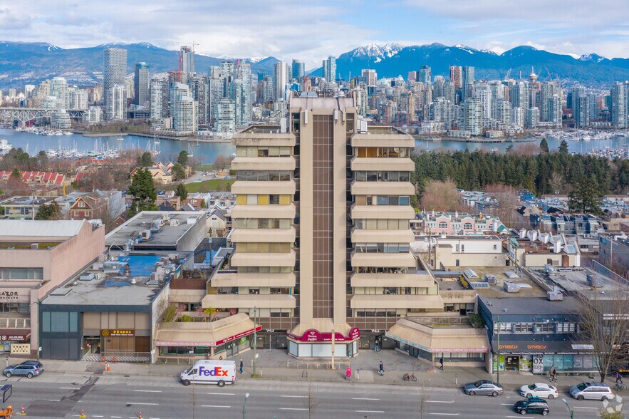 More Photos Of 943 W Broadway, Vancouver Medical For Sale