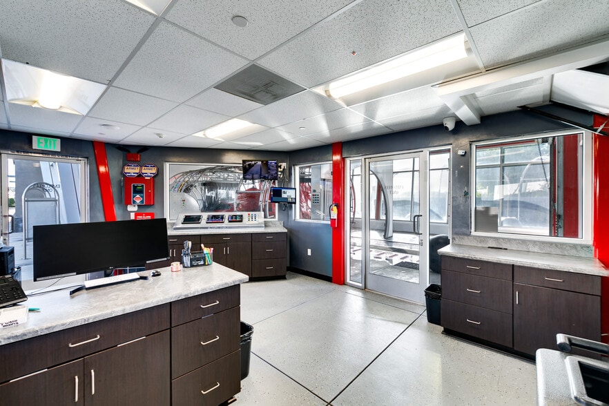 More Photos Of 10805 Ramona Ave, Montclair Carwash For Sale