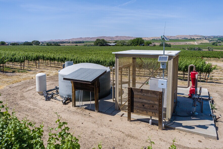 More Photos Of 7790 Airport Rd, Paso Robles Land For Sale