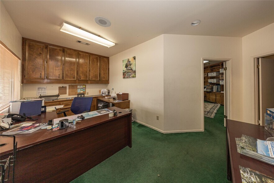 More Photos Of 101 FM 3237, Wimberley Office For Sale