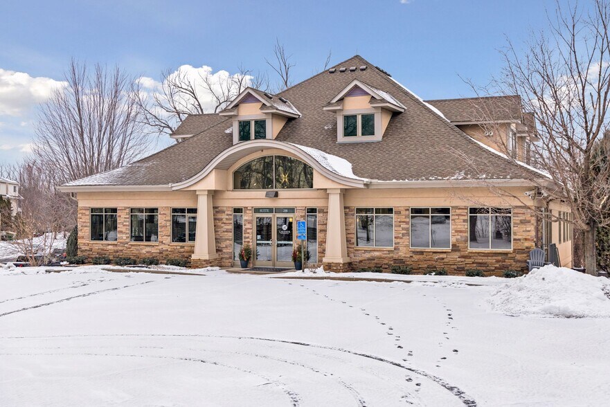 More Photos Of 3340 Sherman Ct, Eagan Medical For Sale