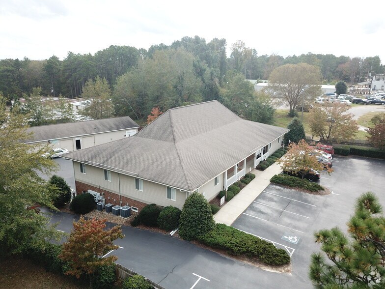 More Photos Of 1295 Old Us-1 Hwy S, Southern Pines Office For Sale