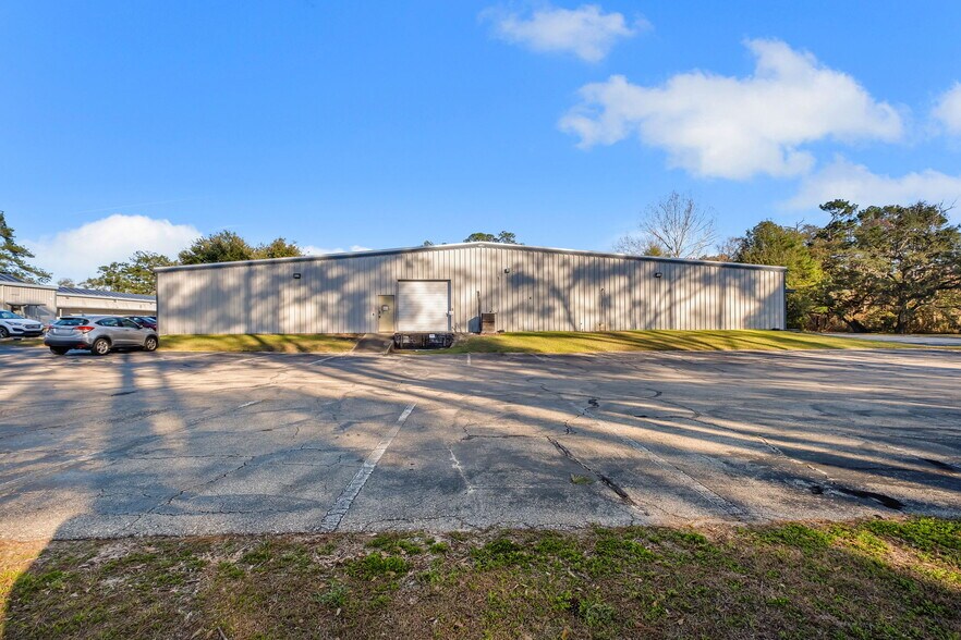 More Photos Of 1700 Capital Cir SW, Tallahassee Office For Sale