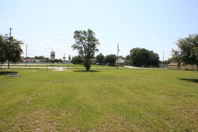 More Photos Of 18324 E Colonial Dr, Orlando Auto Dealership For Sale