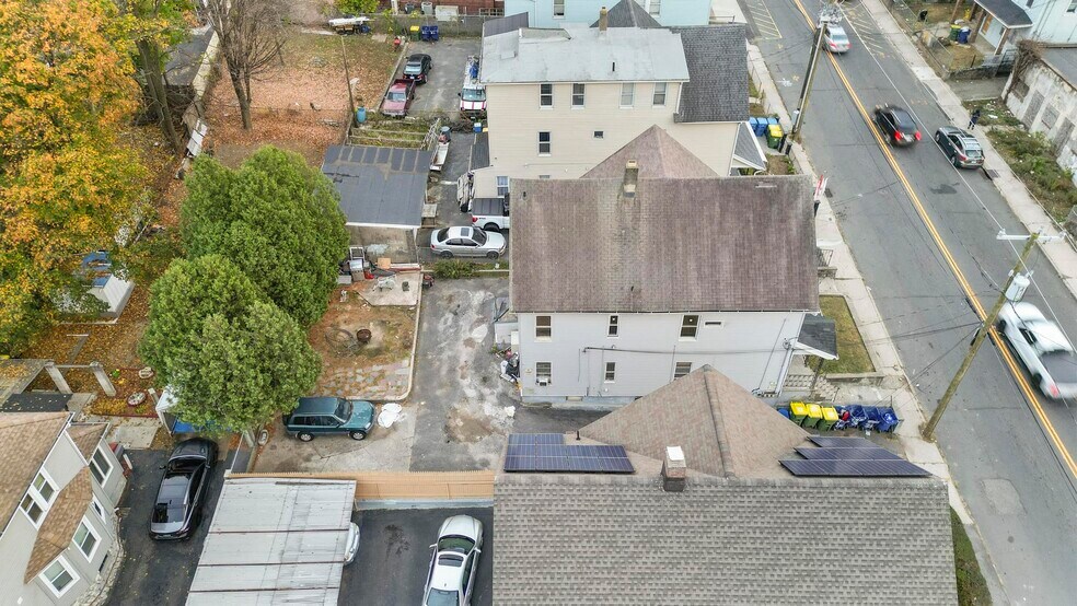 More Photos Of 791 Baldwin St, Waterbury Apartments For Sale