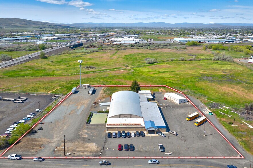 Primary Photo Of 2506 Old Town Rd, Union Gap Land For Sale
