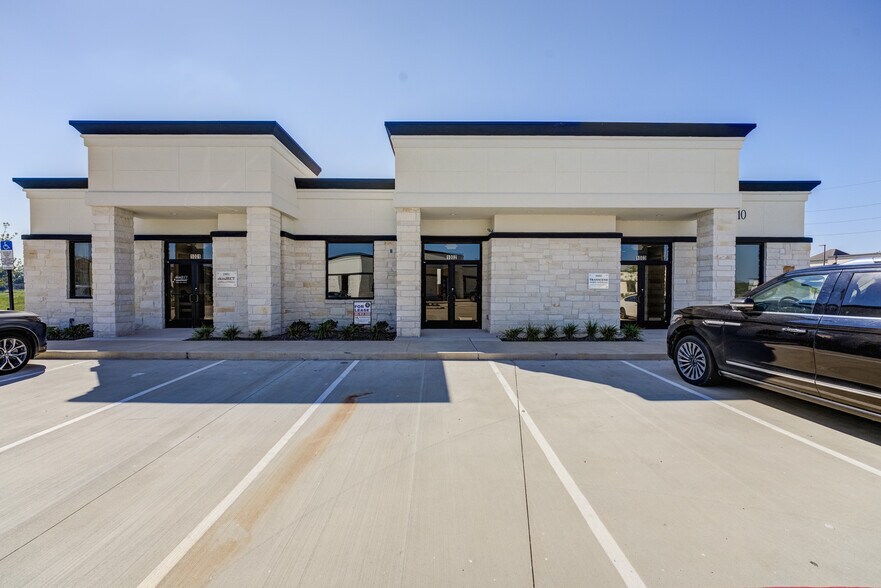 More Photos Of , Sugar Land Medical For Sale