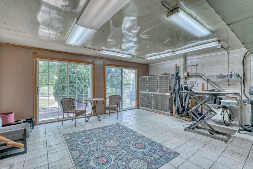More Photos Of S73W23970 National Ave, Big Bend Flex For Sale