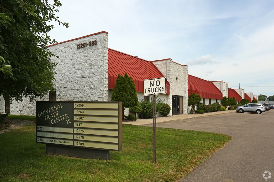 More Photos Of 12251-12283 Universal Dr, Taylor Warehouse For Lease