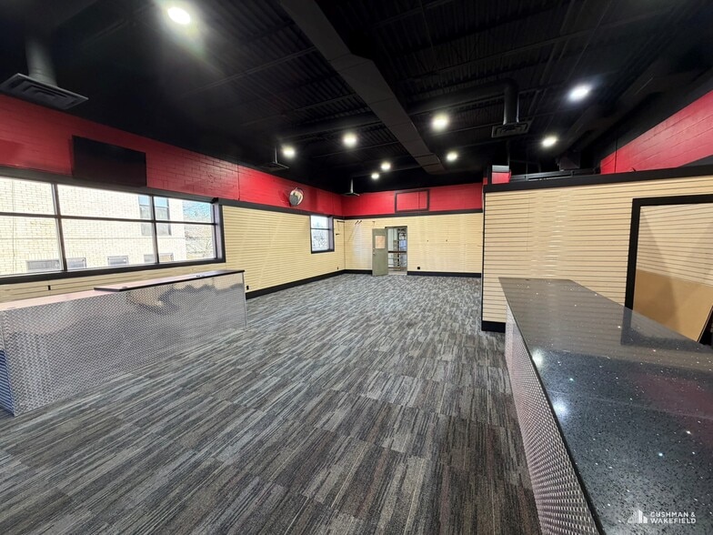 More Photos Of 5924 S College Ave, Fort Collins Freestanding For Lease