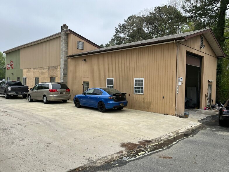 More Photos Of 24567 DuPont Blvd, Georgetown Truck Terminal For Sale