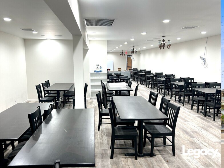 More Photos Of 4843 W Century Blvd, Inglewood Restaurant For Lease