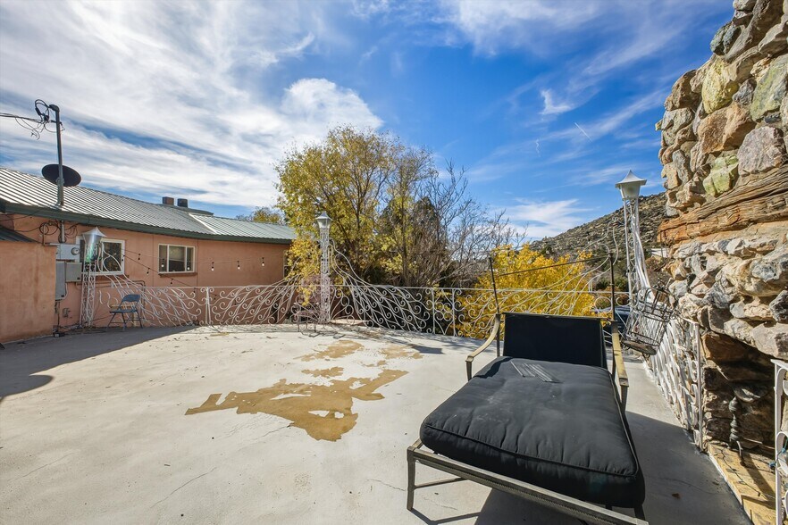 More Photos Of 24 Matisse Rd NE, Albuquerque Apartments For Sale
