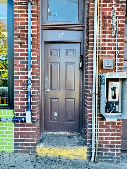 More Photos Of 2-22 E Columbia Ave, Palisades Park Storefront Retail Residential For Lease
