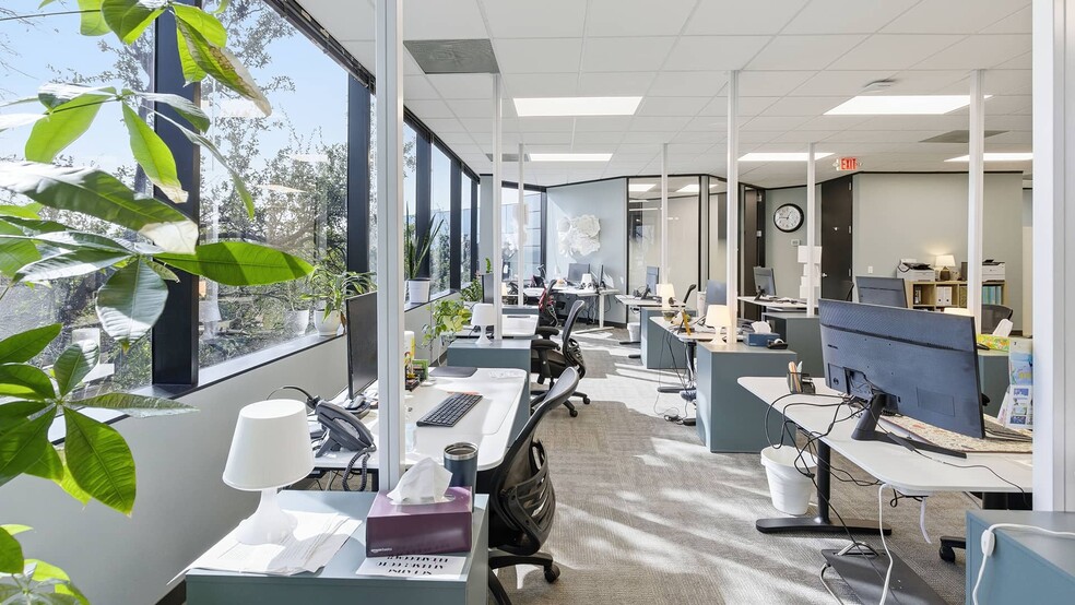 More Photos Of , Austin Office For Sale