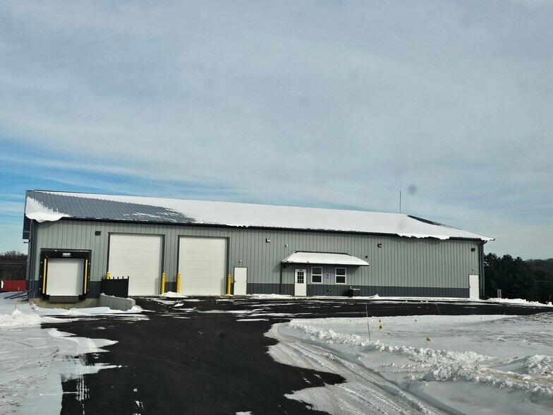 More Photos Of 7899 Prill Rd, Eau Claire Industrial For Lease