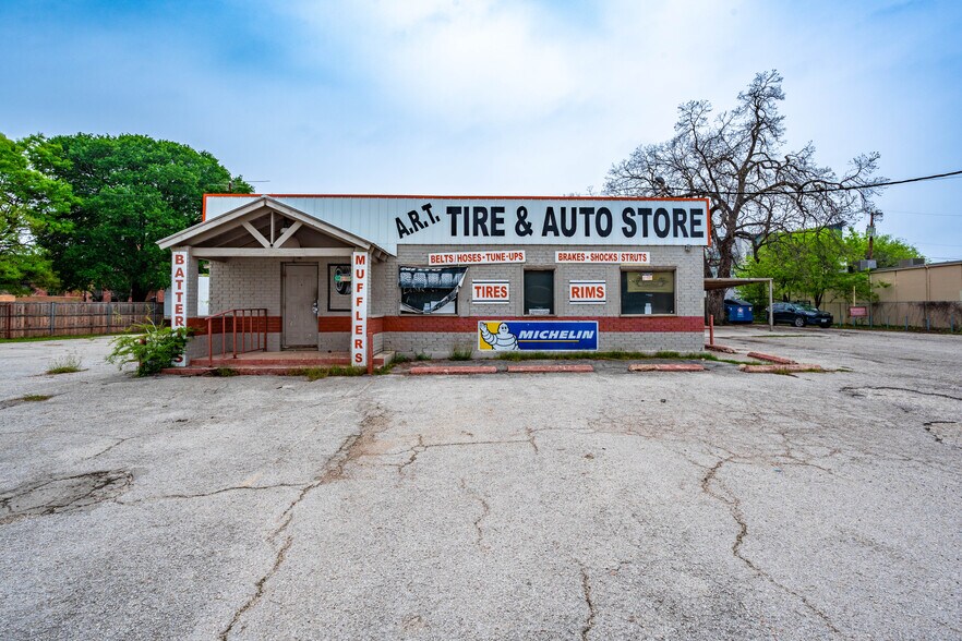 More Photos Of 1331 Austin Hwy, San Antonio Auto Repair For Sale