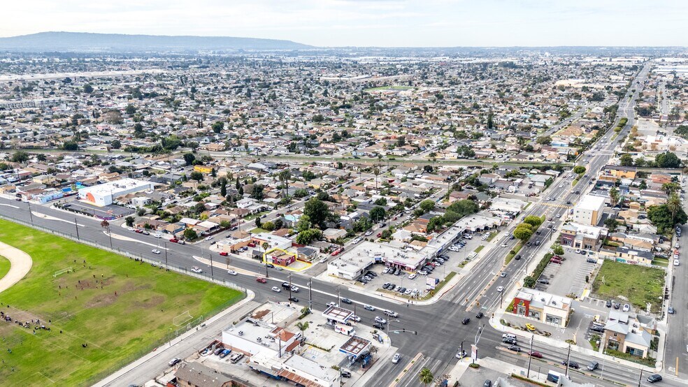 More Photos Of 911 N Wilmington Ave, Compton Storefront For Sale
