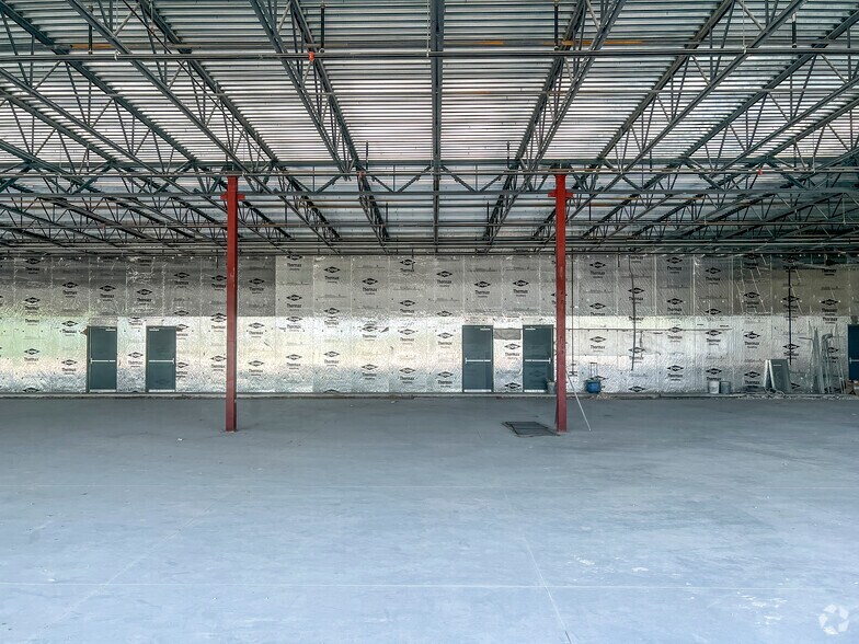 More Photos Of 646 W FM 78, Cibolo General Retail For Lease