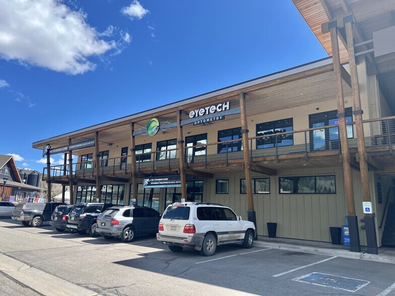 More Photos Of 226 Lusher Ct, Frisco General Retail For Lease