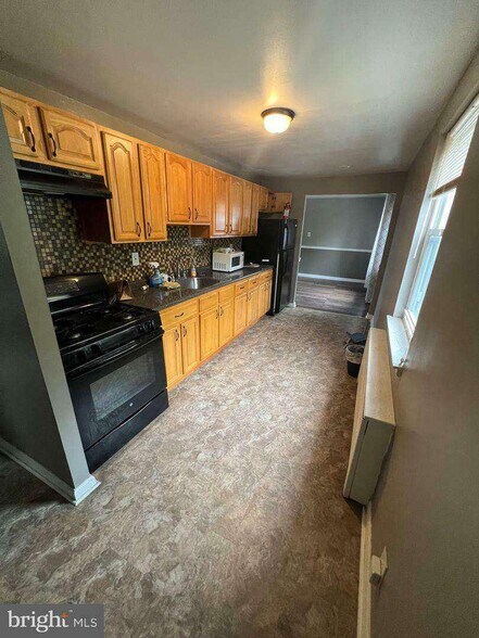 More Photos Of 344 Van Kirk St, Philadelphia Apartments For Sale