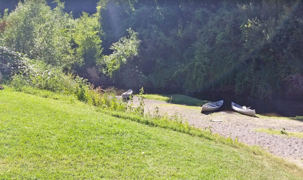 More Photos Of 8400 River Rd, Forestville Specialty For Sale