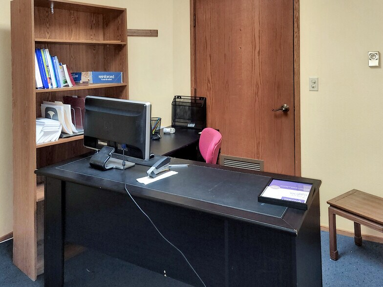 More Photos Of 520 E Whidbey Ave, Oak Harbor Medical For Sale