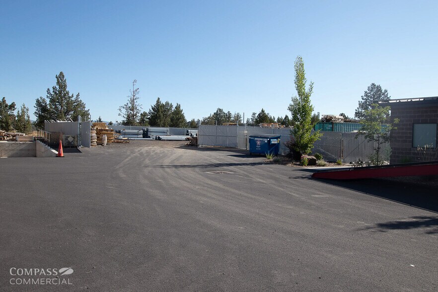More Photos Of 3525 SW Empire Dr, Prineville Warehouse For Lease