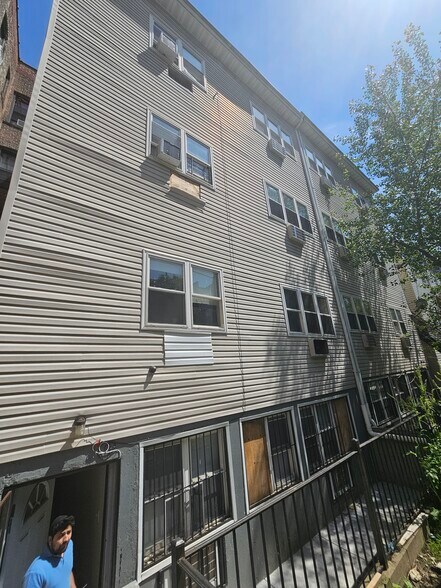 More Photos Of 2305-2307 Crotona Ave, Bronx Multifamily For Sale