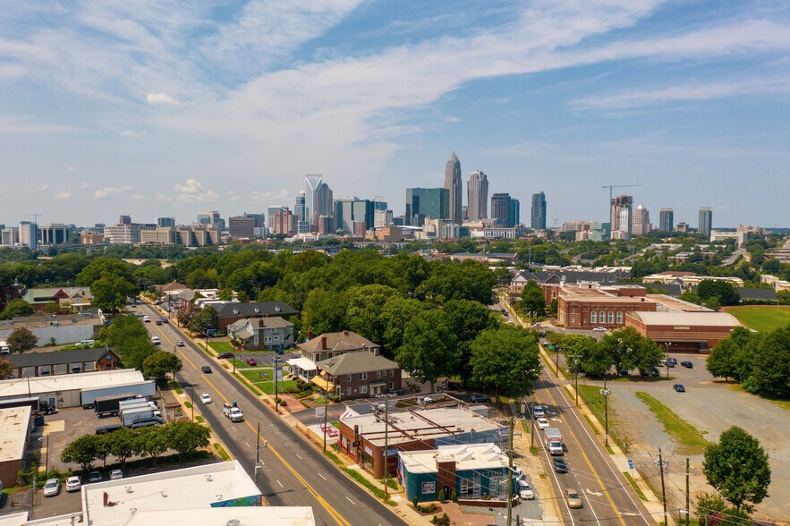 More Photos Of 917-919 Central Ave, Charlotte Storefront Retail Office For Lease