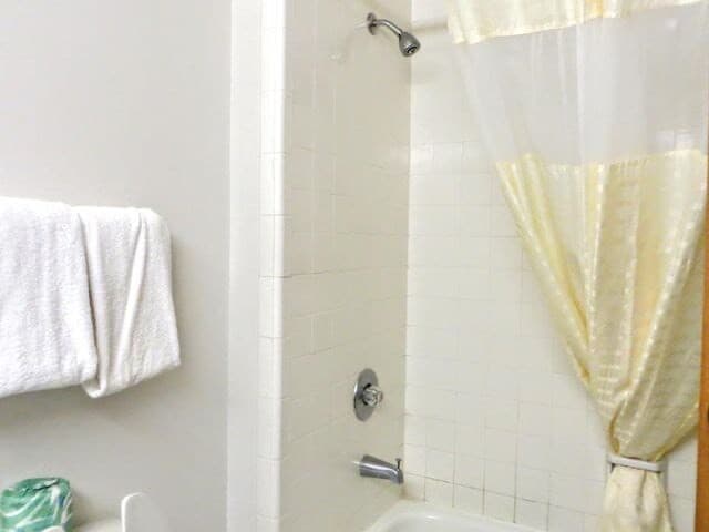 More Photos Of 3815 21st St, Lubbock Hotel For Sale