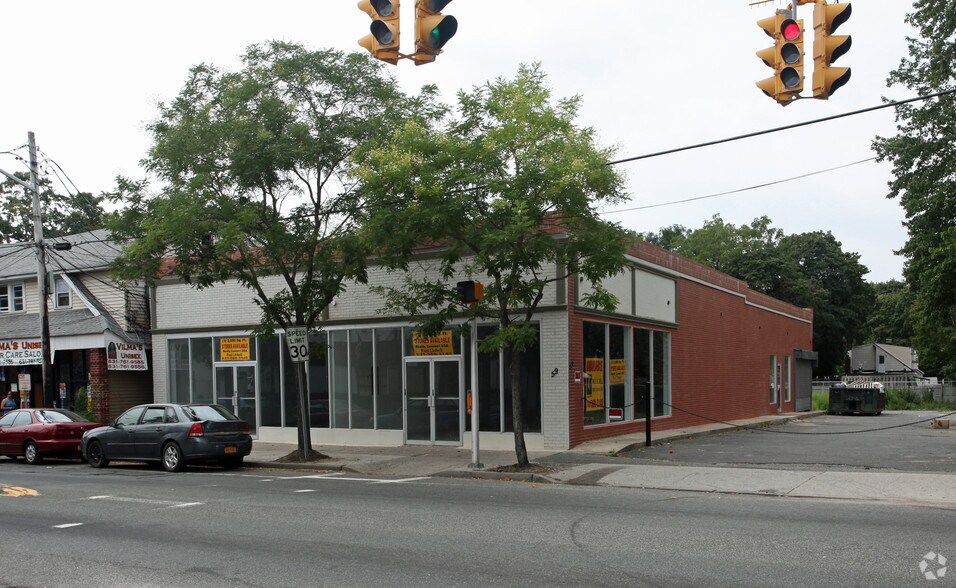 Primary Photo Of 59 Carleton Ave, Central Islip Freestanding For Lease