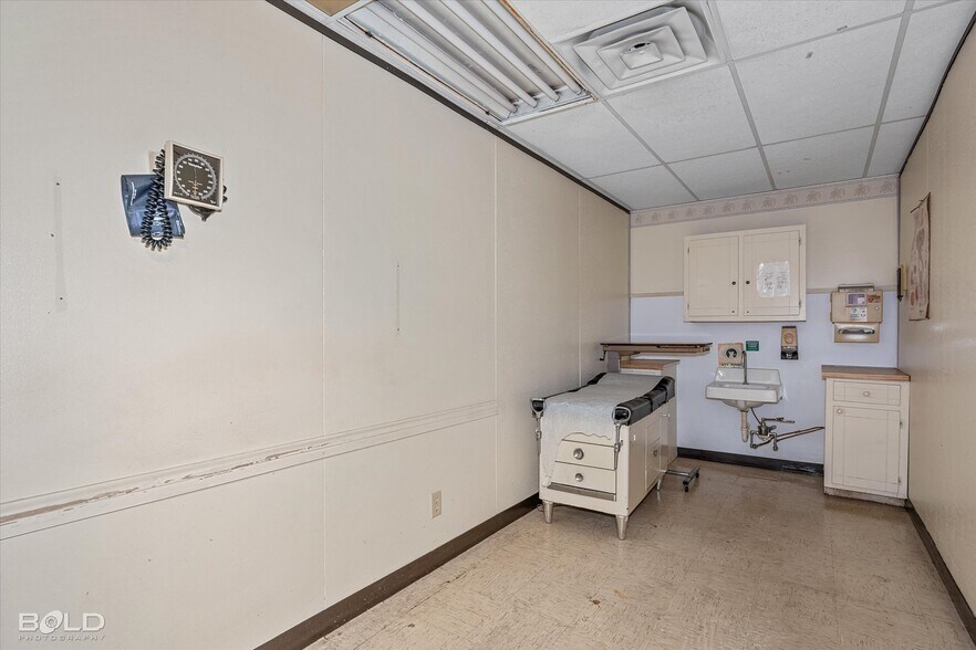 More Photos Of 4140 Hollywood Ave, Shreveport Healthcare For Sale