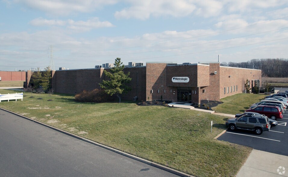 More Photos Of 1571 Imperial Way, Thorofare Manufacturing For Lease