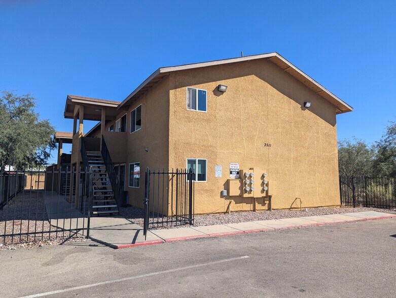 More Photos Of 3511 S 12th Ave, Tucson Apartments For Sale