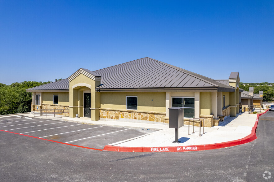 Primary Photo Of 2130 Thousand Oaks Blvd, San Antonio Office For Sale