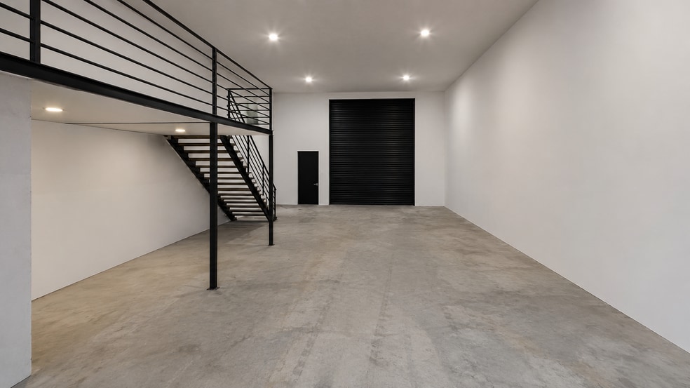 More Photos Of 8146 Norman Ave, Summerset Flex For Sale