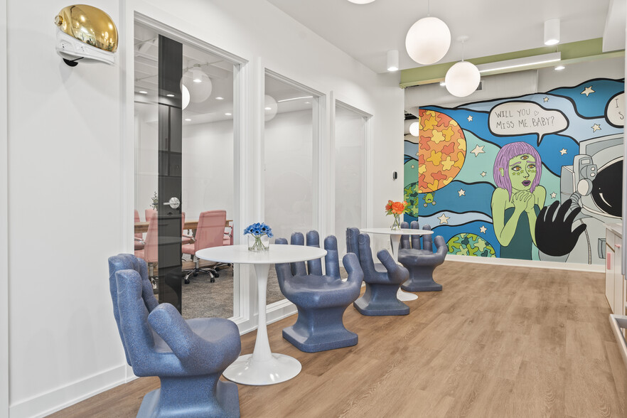 More Photos Of 4201 Millersville Rd, Indianapolis Flex For Sale