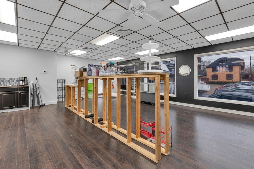 More Photos Of 3420 4th Ave, Beaver Falls Storefront Retail Office For Sale