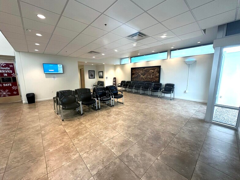 More Photos Of 5555 E Baseline Rd, Mesa Medical For Sale