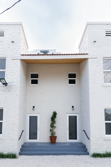 More Photos Of 403 SW 12th Ave, Miami Apartments For Sale