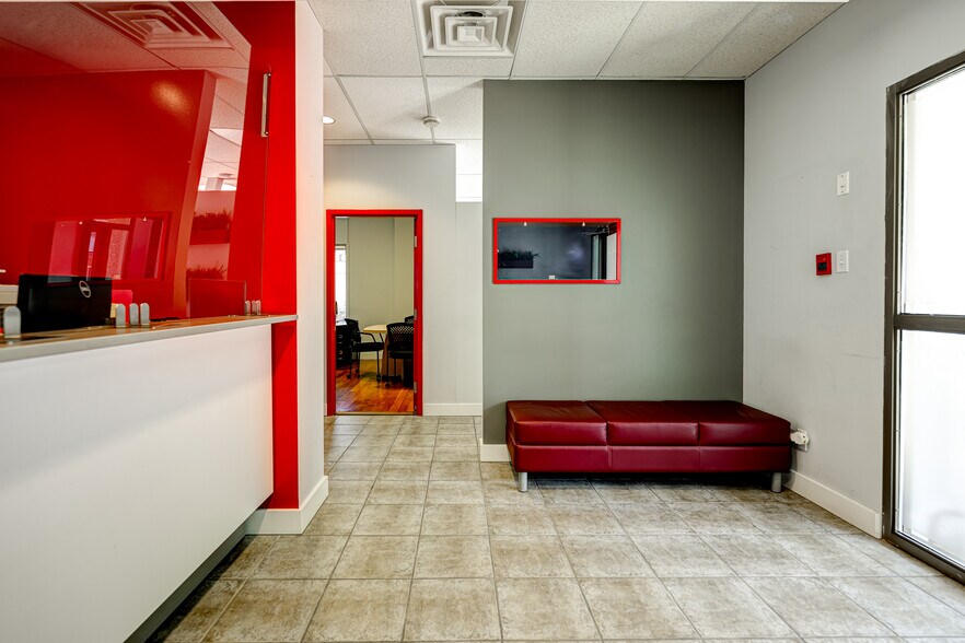 More Photos Of 1449-1463 Rue Du Collège, Montréal Apartments For Lease