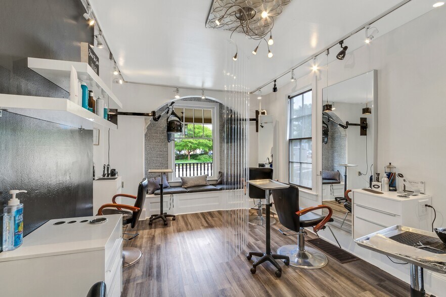 More Photos Of 41 Ellis St, Haddonfield Storefront Retail Office For Sale