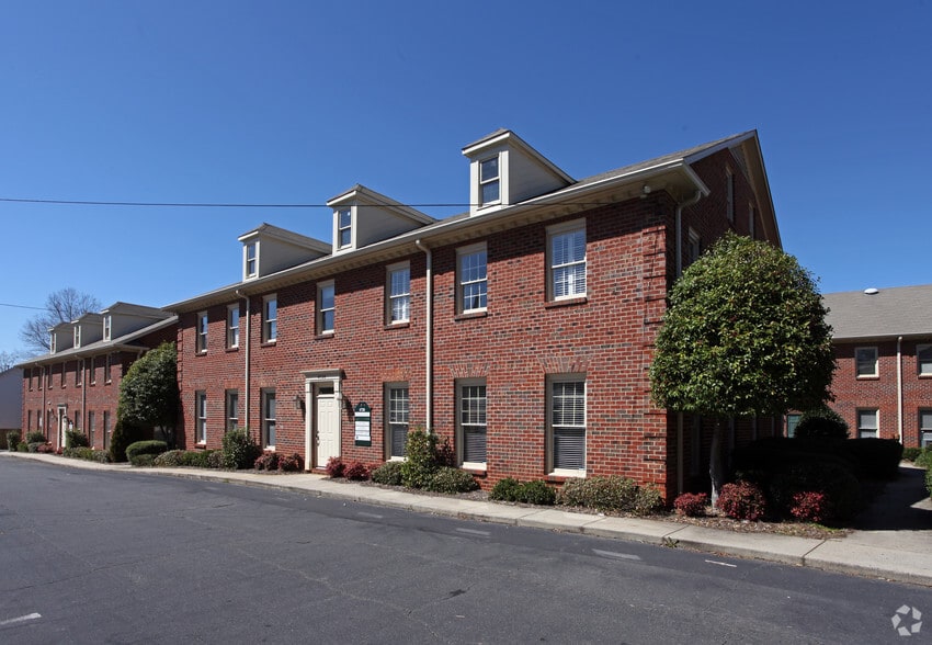 Primary Photo Of 4728 Park Rd, Charlotte Office For Sale