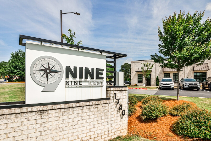 More Photos Of 1740 Grassland Pky, Alpharetta Office For Sale