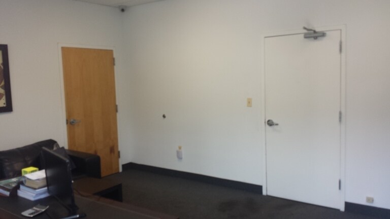More Photos Of 200 Gates Rd, Little Ferry Warehouse For Lease