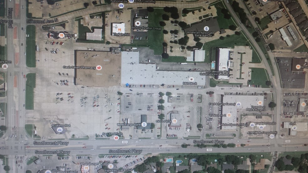 More Photos Of 2708 Southwest Pky, Wichita Falls General Retail For Lease