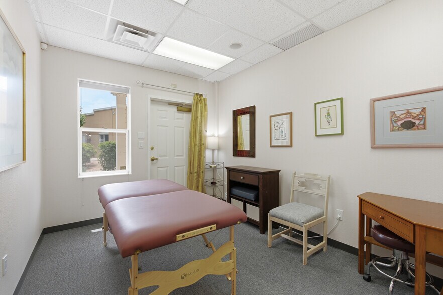 More Photos Of 2074 Galisteo St, Santa Fe Medical For Sale